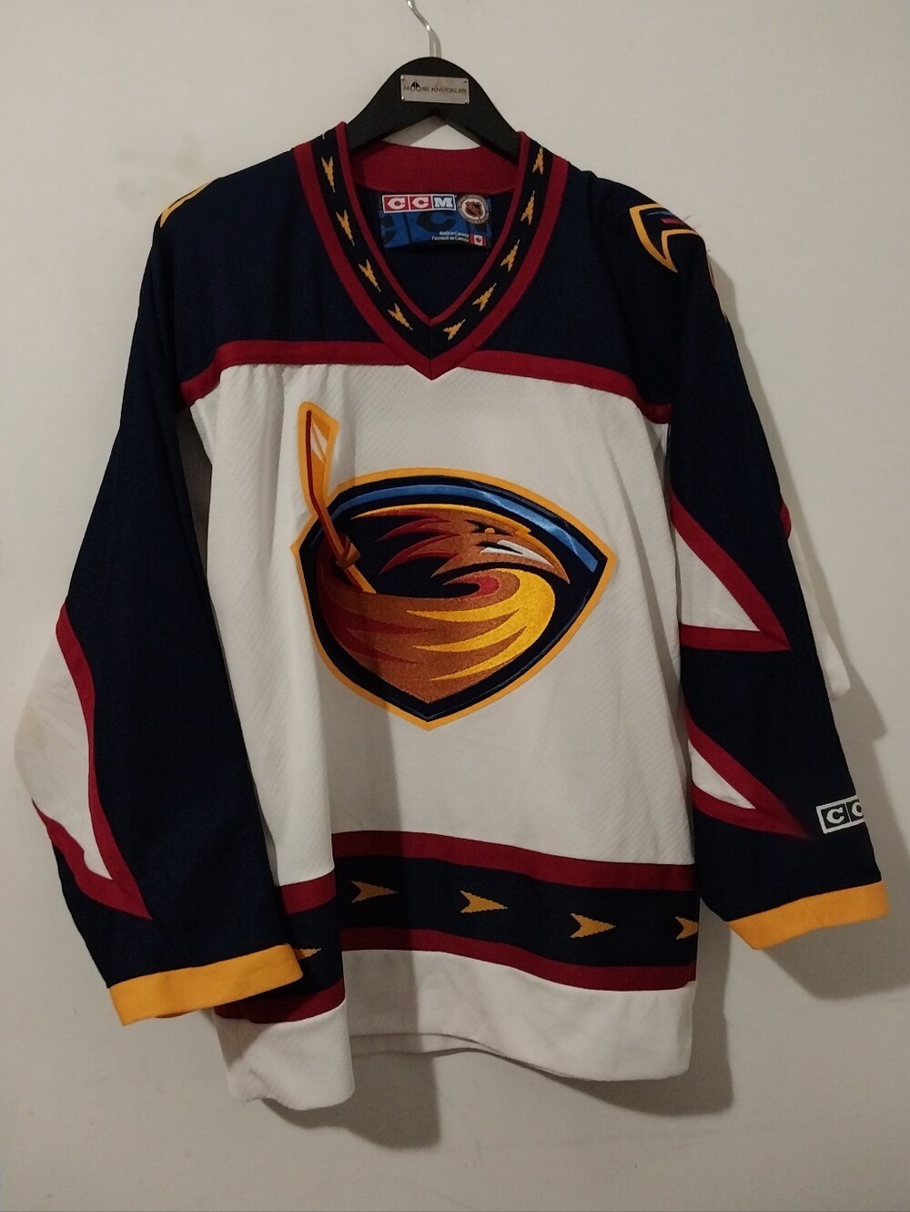 Ccm Vtg. Atlanta Thrashers Blank Jersey Size Medium